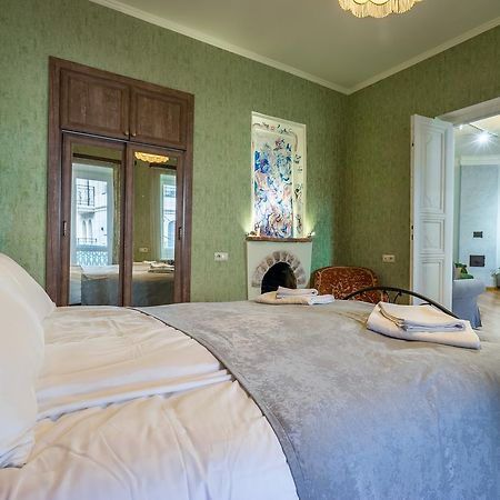 Gallery Apartment Tbilisi Luaran gambar
