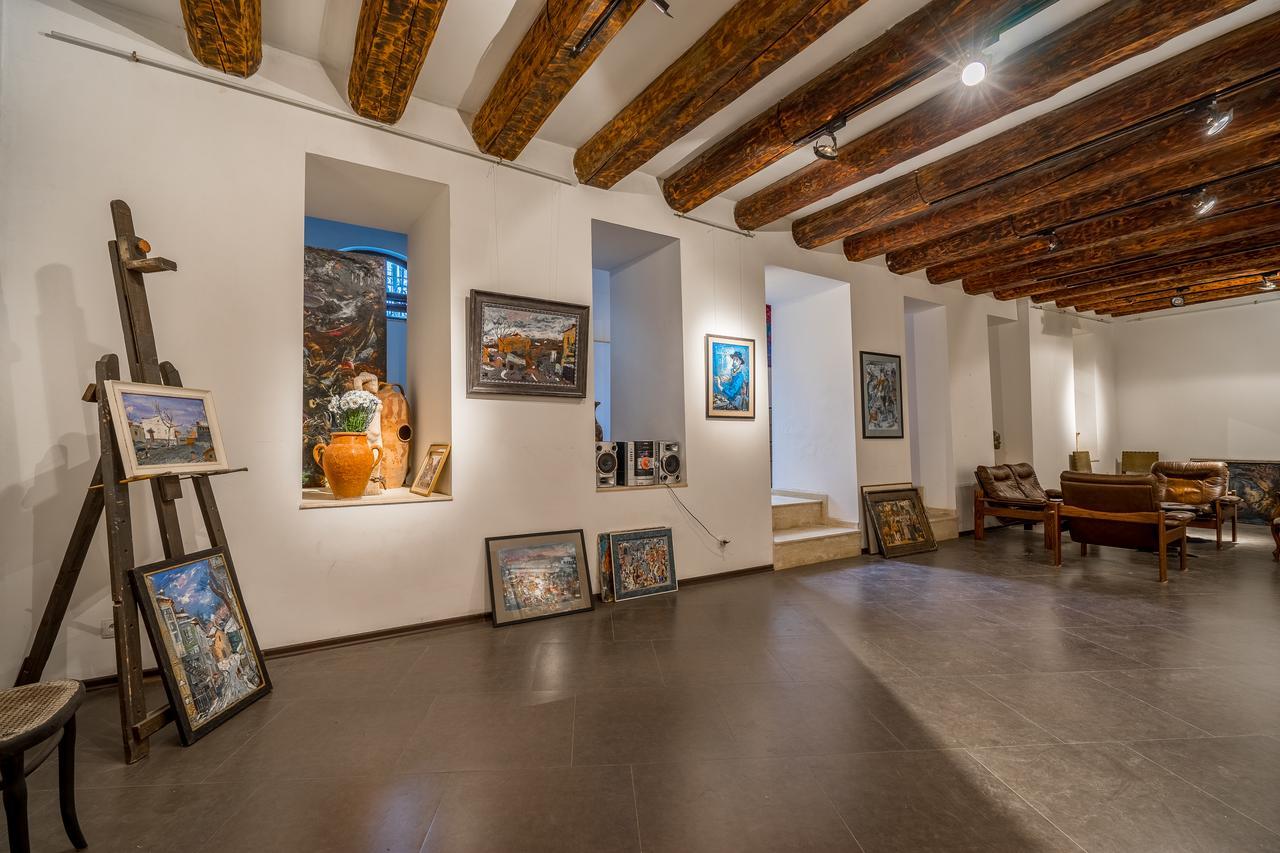 Gallery Apartment Tbilisi Luaran gambar